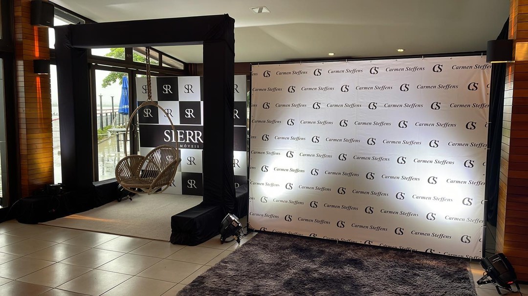 Instituições e Shoppings - Galeria 14